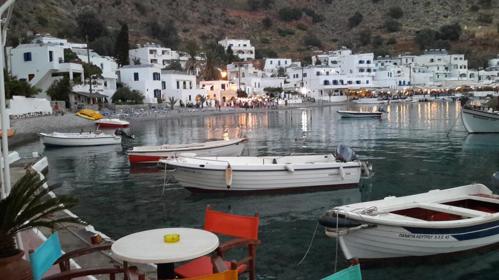 Loutro Holidays Екстериор снимка